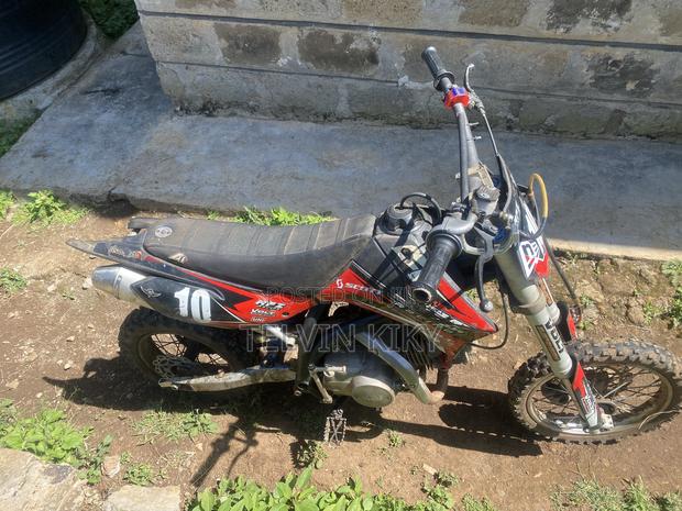 Motorcycle 2015 Black - thumbnail 2