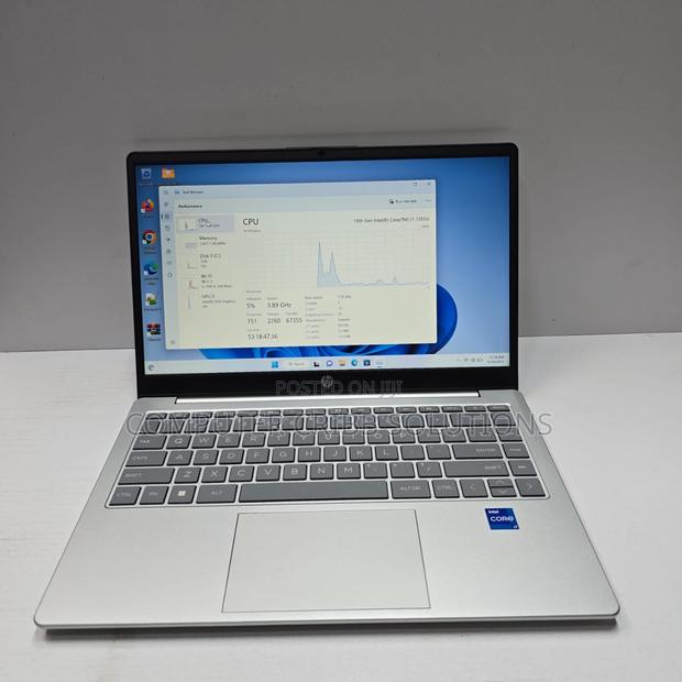 Laptop HP 240 8GB Intel Core I7 SSD 512GB