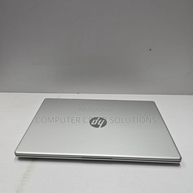 Laptop HP 240 8GB Intel Core I7 SSD 512GB - thumbnail 3