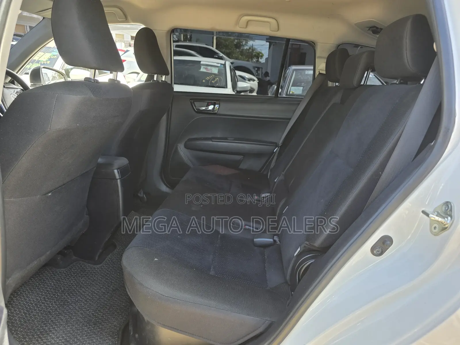 Toyota Corolla Fielder 2018 White