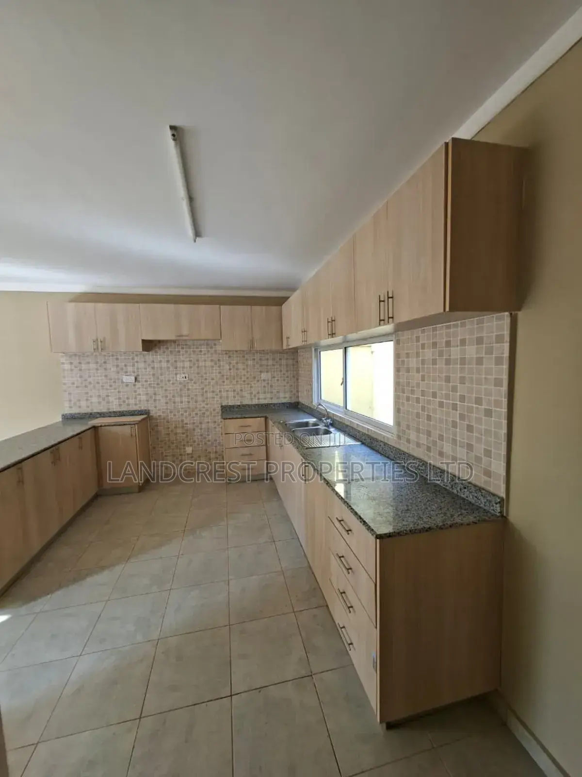 3bdrm Villa in Kitisuru for sale