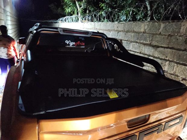 Ford Ranger Double Cab Aluminium Lockable Roller Shutter - thumbnail 2