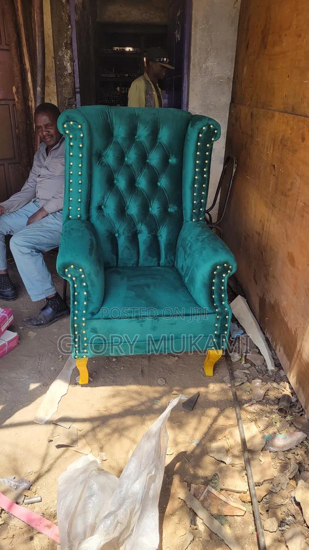 Queen Size Pedicure Chair - main view