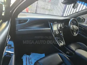 Toyota Harrier 2018 Black