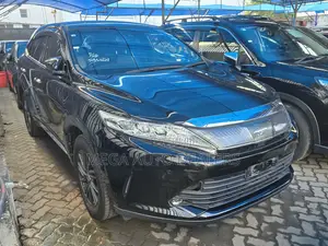 Toyota Harrier 2018 Black