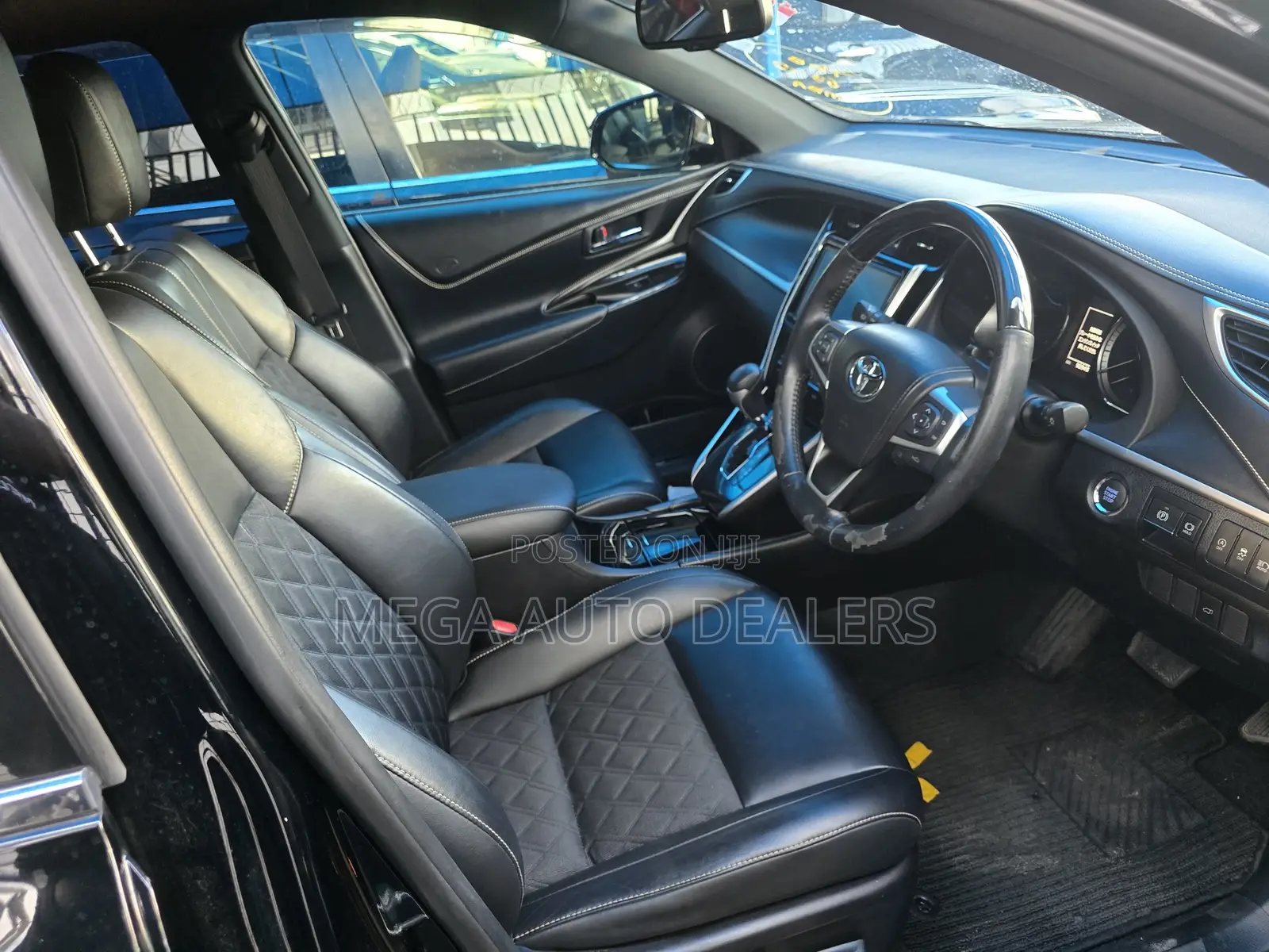 Toyota Harrier 2018 Black