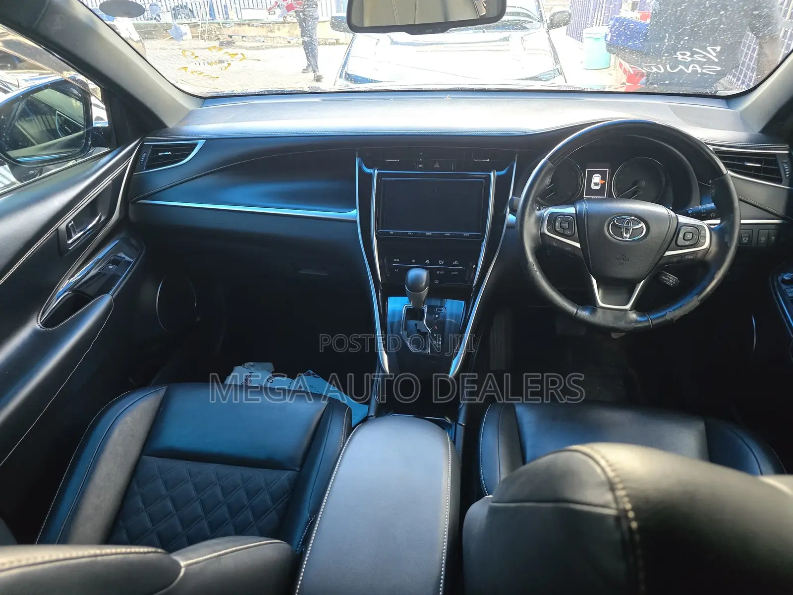Toyota Harrier 2018 Black