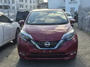Nissan Note 2018 Red
