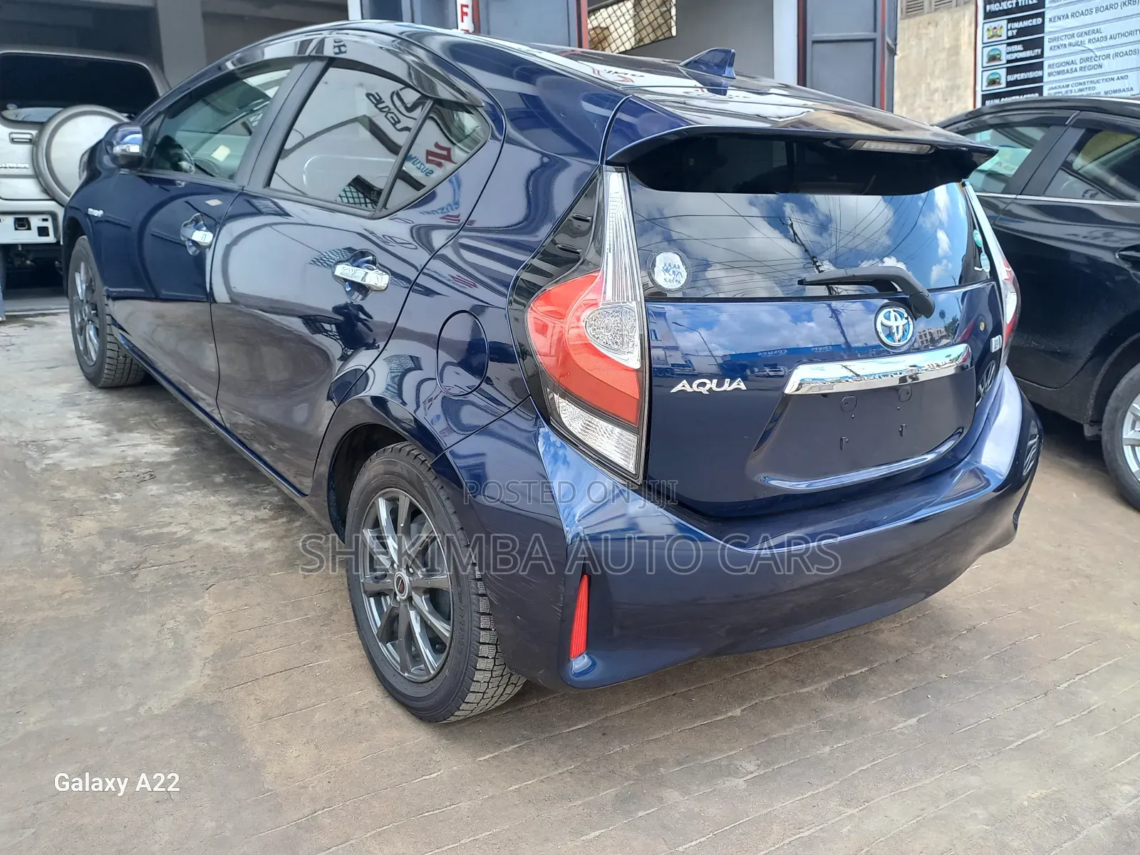 Toyota Aqua 2019 Blue
