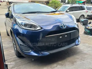 Toyota Aqua 2019 Blue