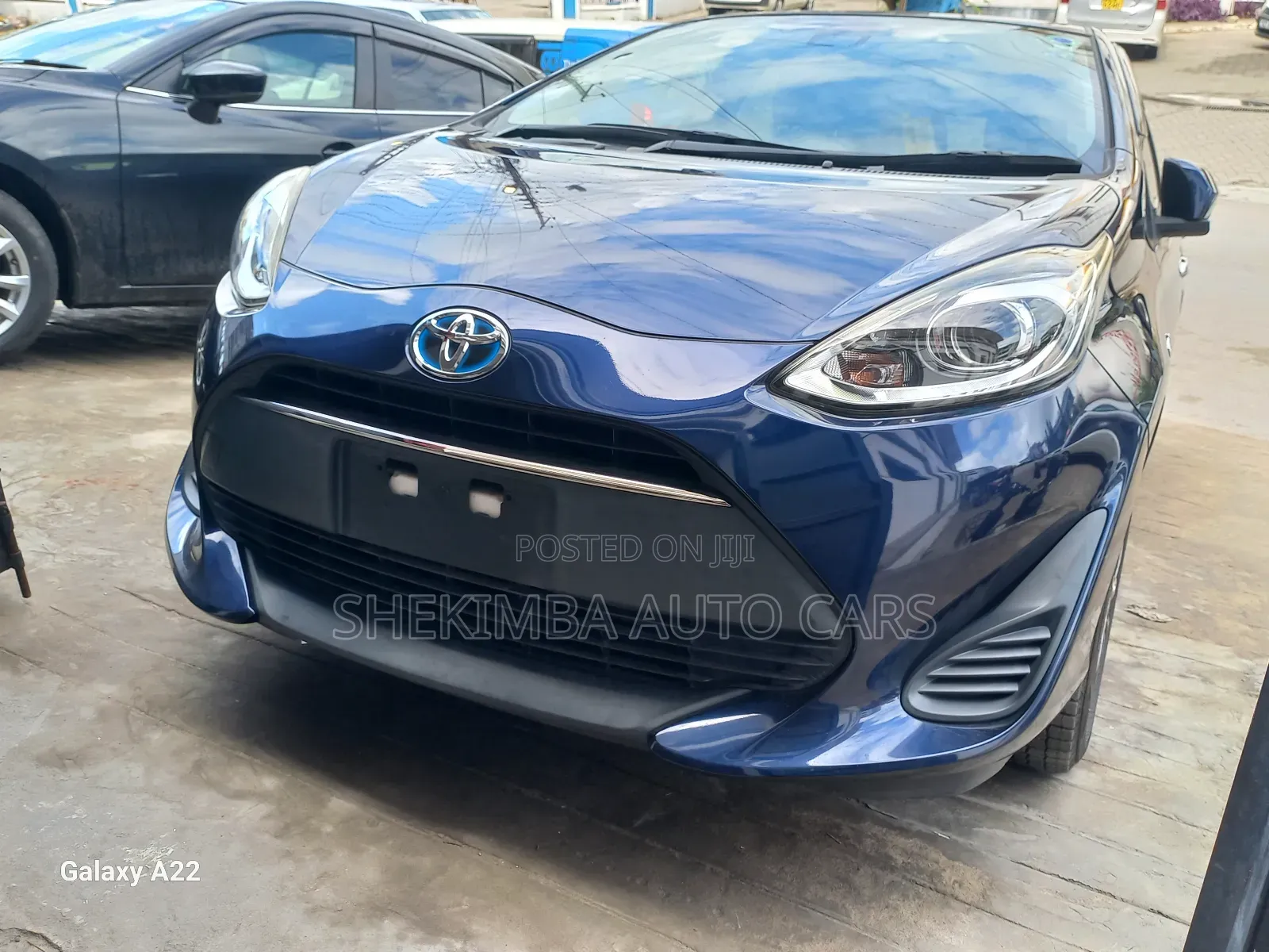 Toyota Aqua 2019 Blue