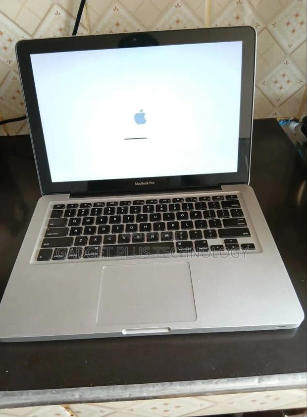 Laptop Apple MacBook Pro 2012 8GB Intel Core I7 SSD 256GB - main view