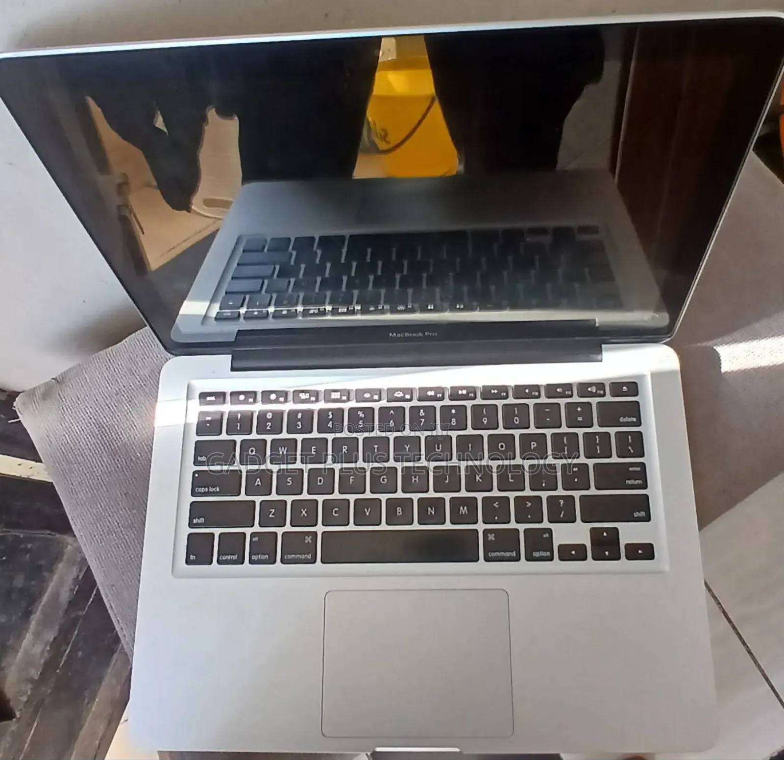 Laptop Apple MacBook Pro 2012 8GB Intel Core I7 SSD 256GB