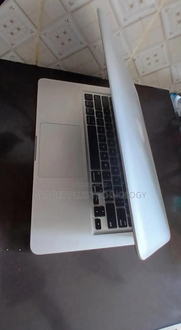 Laptop Apple MacBook Pro 2012 8GB Intel Core I7 SSD 256GB - thumbnail 3