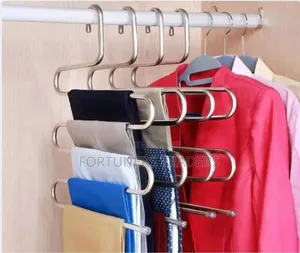 S-Shaped Non Slip Hangers