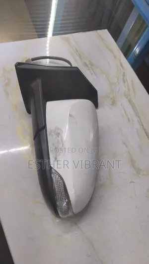 Premio 265 Sidemirror
