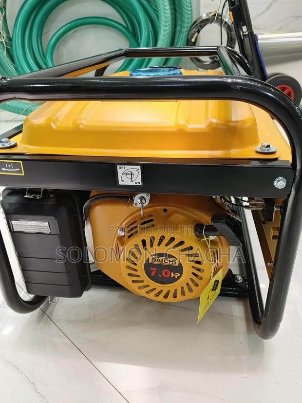 Japan Daichi 2.4kva Gasoline Generator Low Noise - thumbnail 3