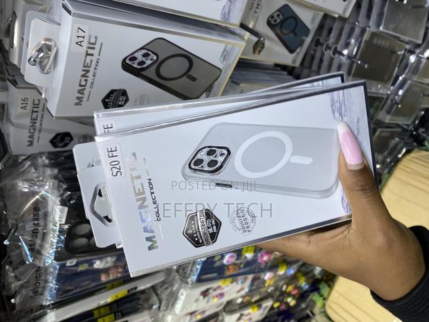 Maisaee Magnetic Case for Samsung Galaxy S20 Fe - Transparent - thumbnail 3