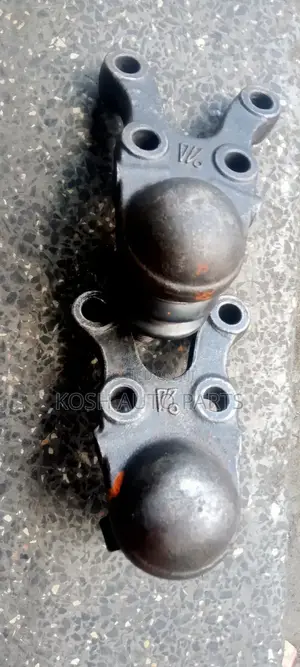 Lower Ball Joint Mitsubishi Pajero
