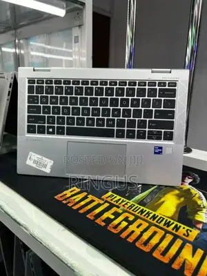 Laptop HP EliteBook 830 G8 16GB Intel Core I7 SSD 512GB