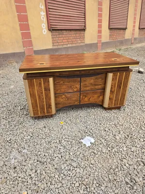 Office Desk With Drawers 1.4m
