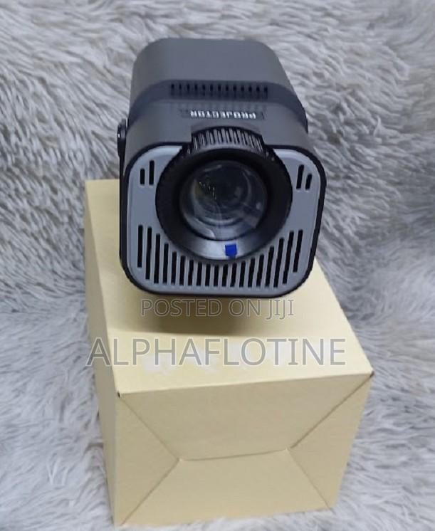 Hy-320 Mini Projector 1080p Andrid 13 - thumbnail 2