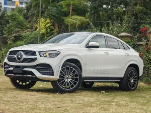 Mercedes-Benz GLE-Class GLE 400d 4MATIC 2020 Pearl
