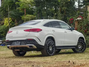 Mercedes-Benz GLE-Class GLE 400d 4MATIC 2020 Pearl