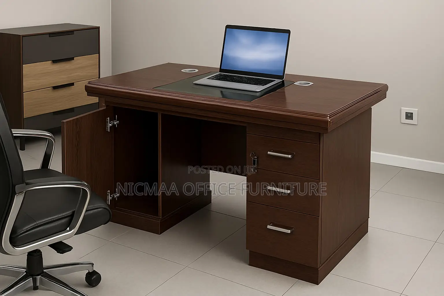 1400mm Spacious Professional Executive Desk