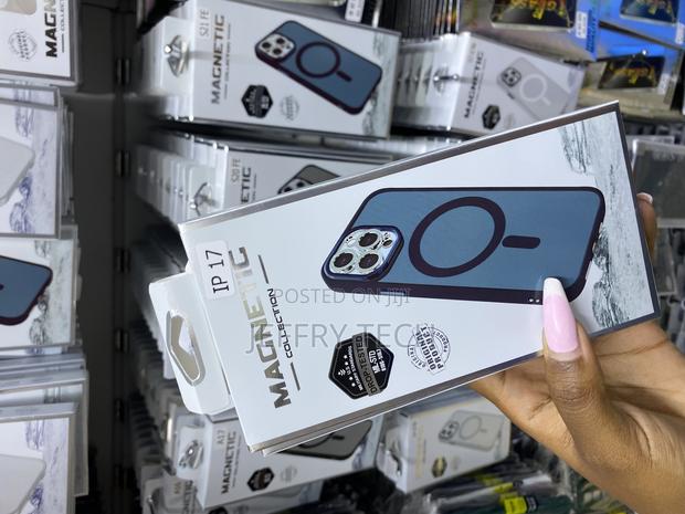 Supfine iPhone 17 Compatible With Magsafe Translucent Matte Case - thumbnail 3