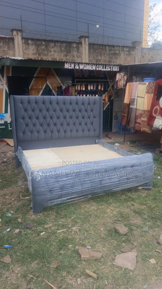 Grey Full Chester Bed