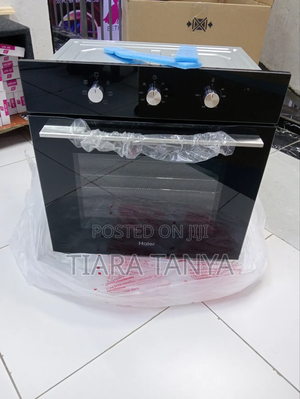 Haier 60cm Inbuilt Oven With 67 Litres Black