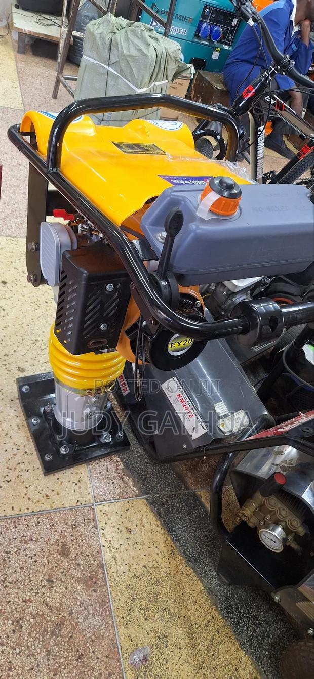 Tamping Rammer - thumbnail 3