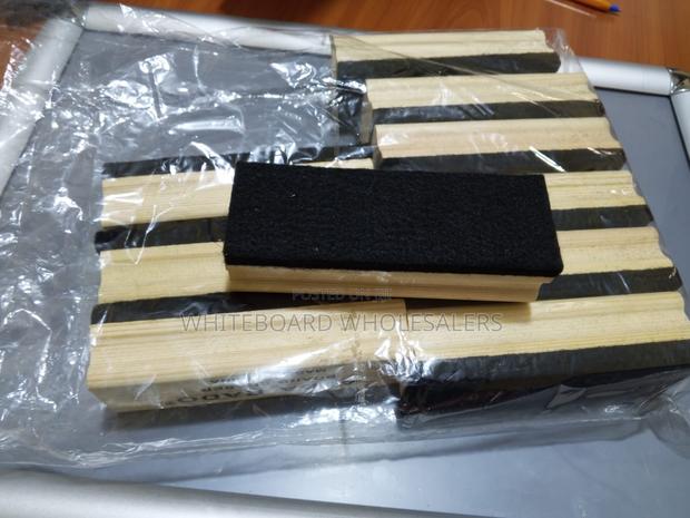 Wooden Duster - main view