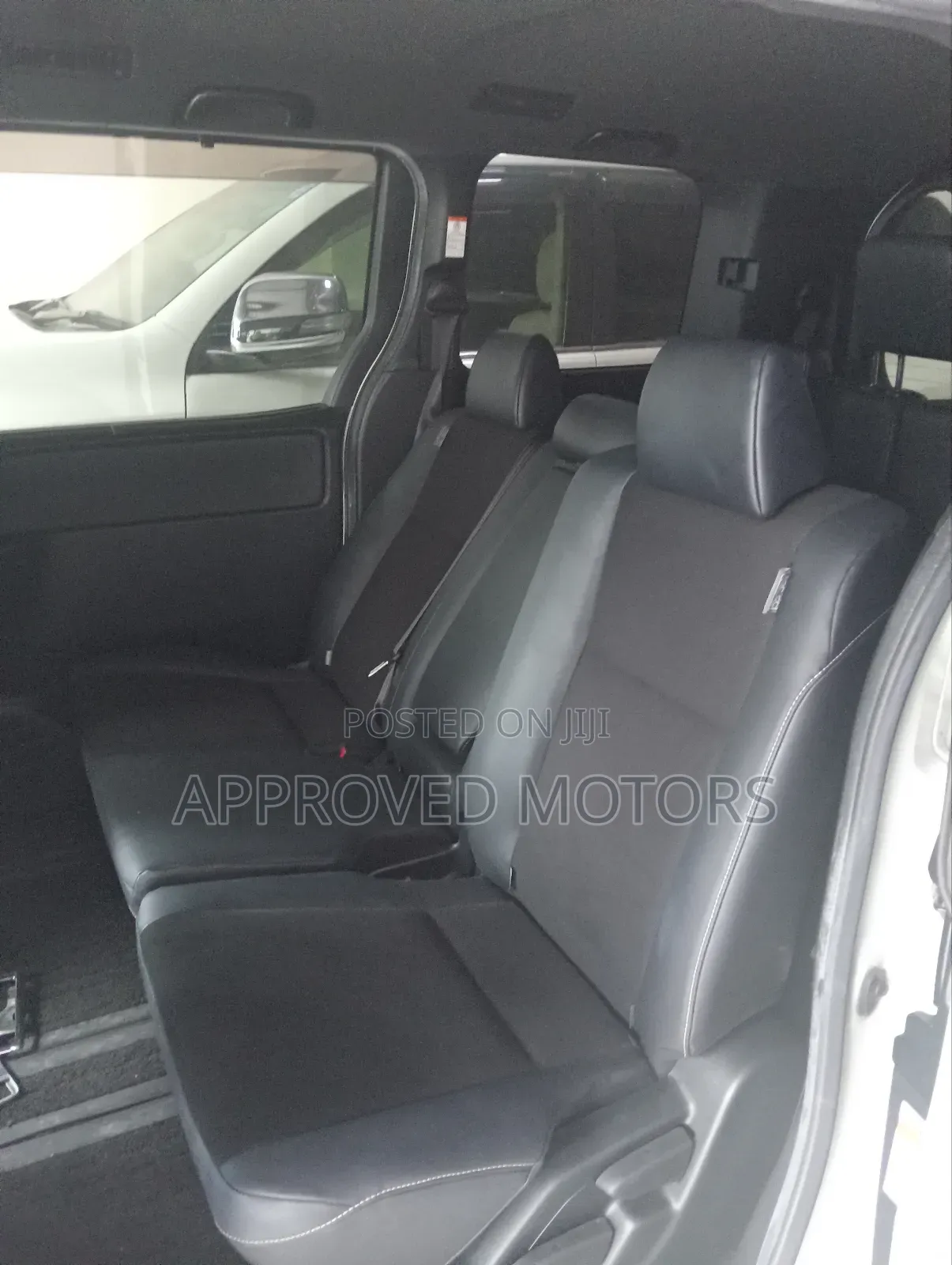 Toyota Noah 2019 White
