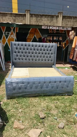 973 Chester Bed