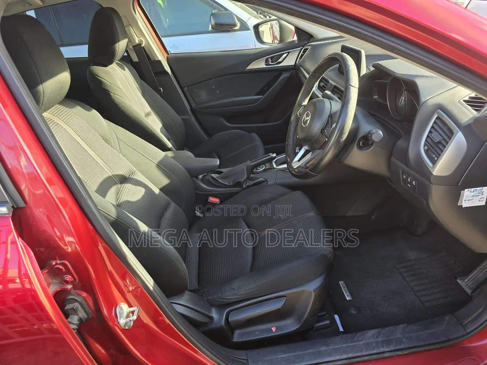 Mazda Axela 2018 Red