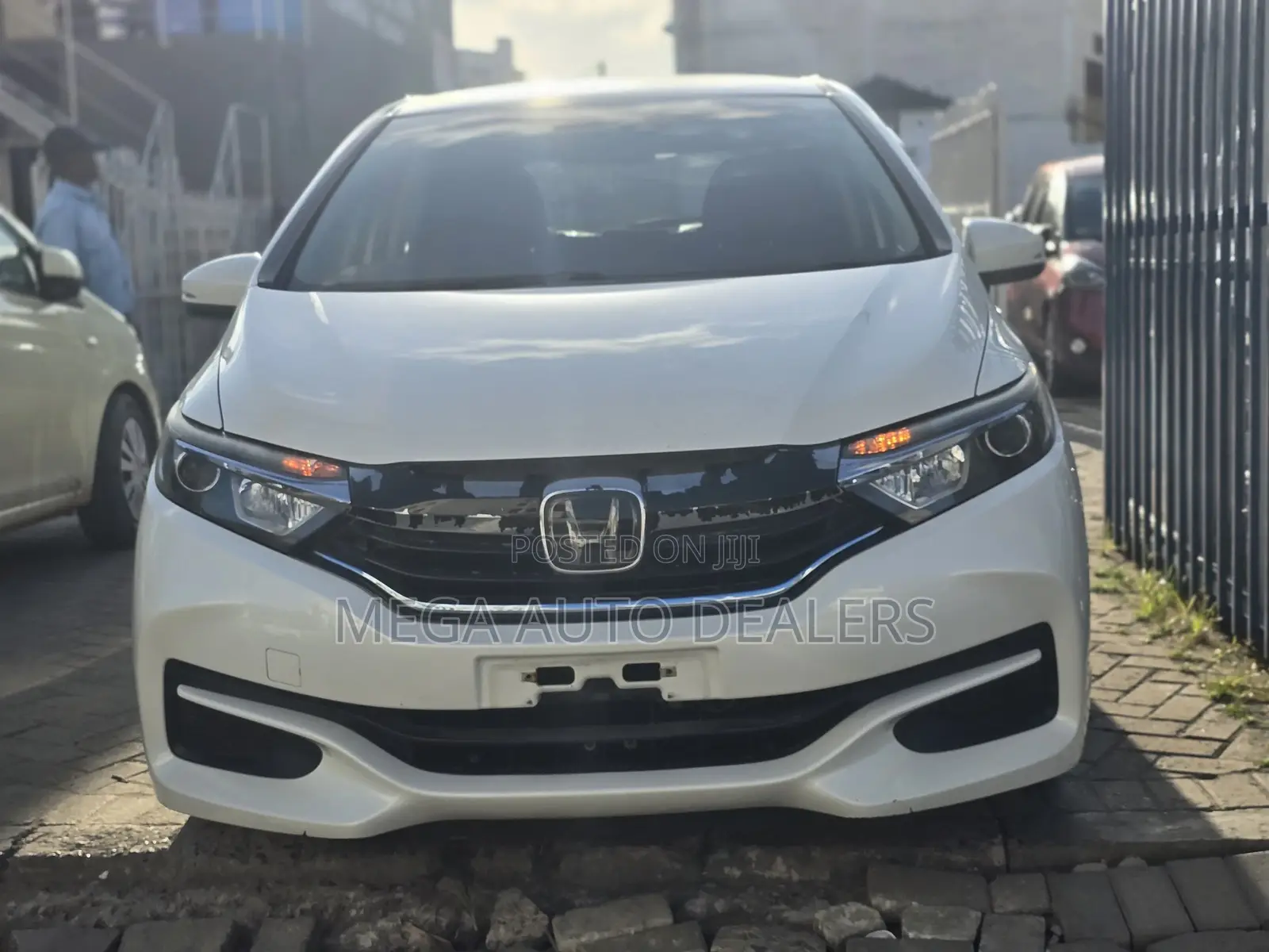 Honda Fit Shuttle 2018 White