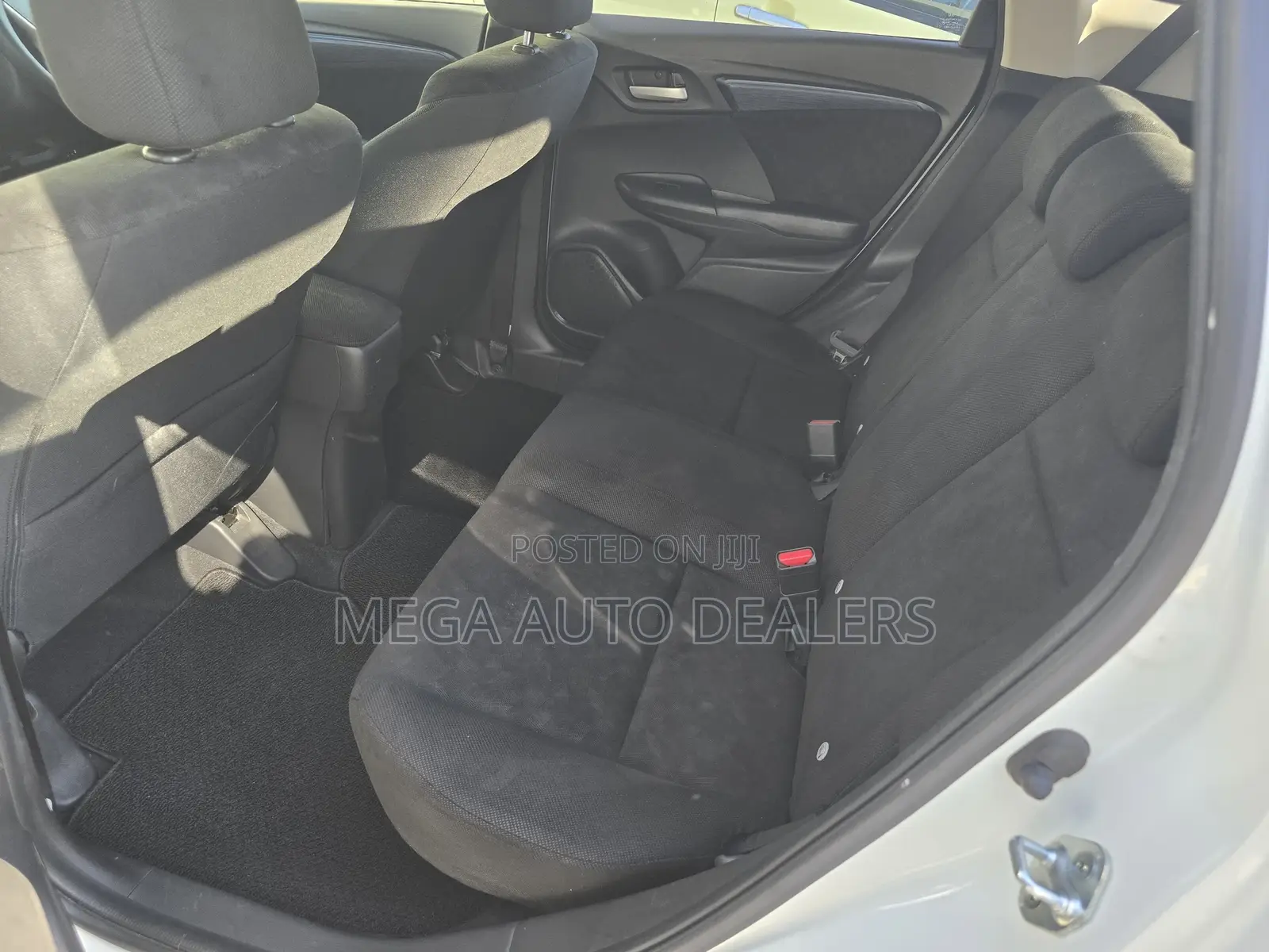 Honda Fit Shuttle 2018 White