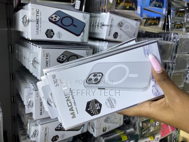 Tocool iPhone 16 Pro Max (2024) Compatible With Magsafe Clear Case - thumbnail 3