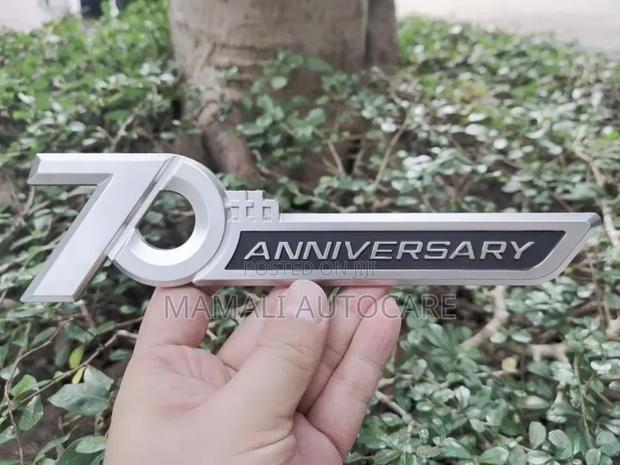 Auto Emblem/ 70th Anniversary Badge - main view