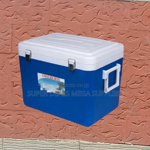 Premier 60 Litres Heavy Duty Cooler Box With Tough Hard Shell Design