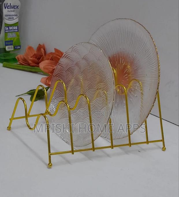 Metallic Golden Plates Stand - thumbnail 2