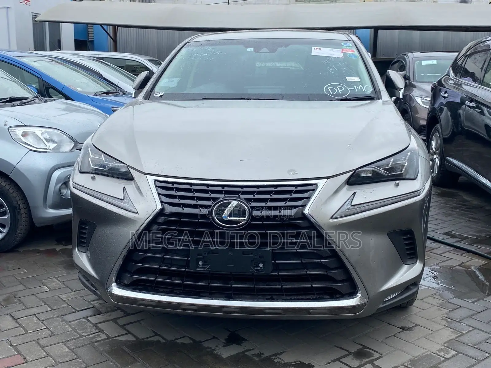 Lexus NX 300 FWD 2018 Gray