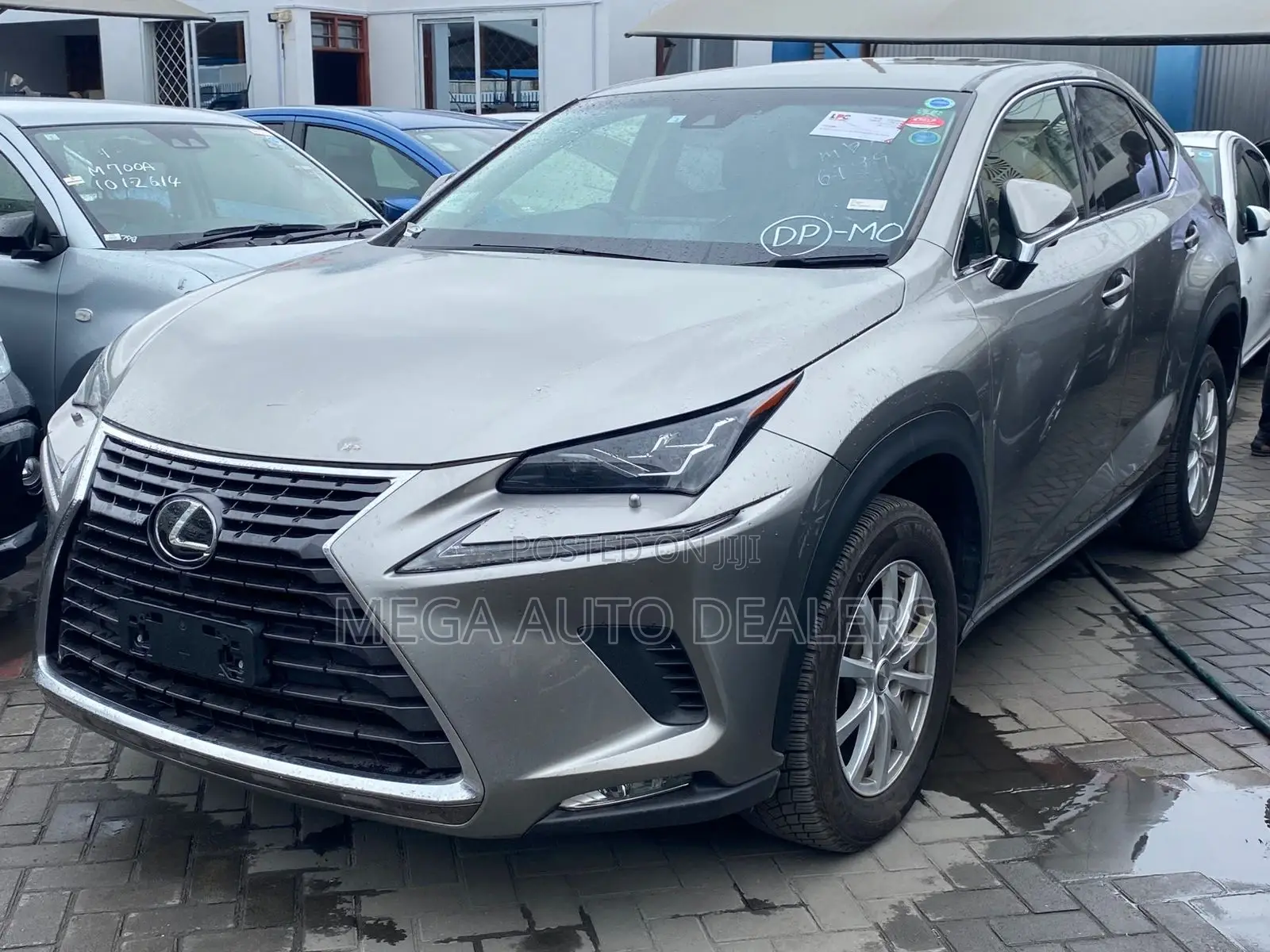 Lexus NX 300 FWD 2018 Gray