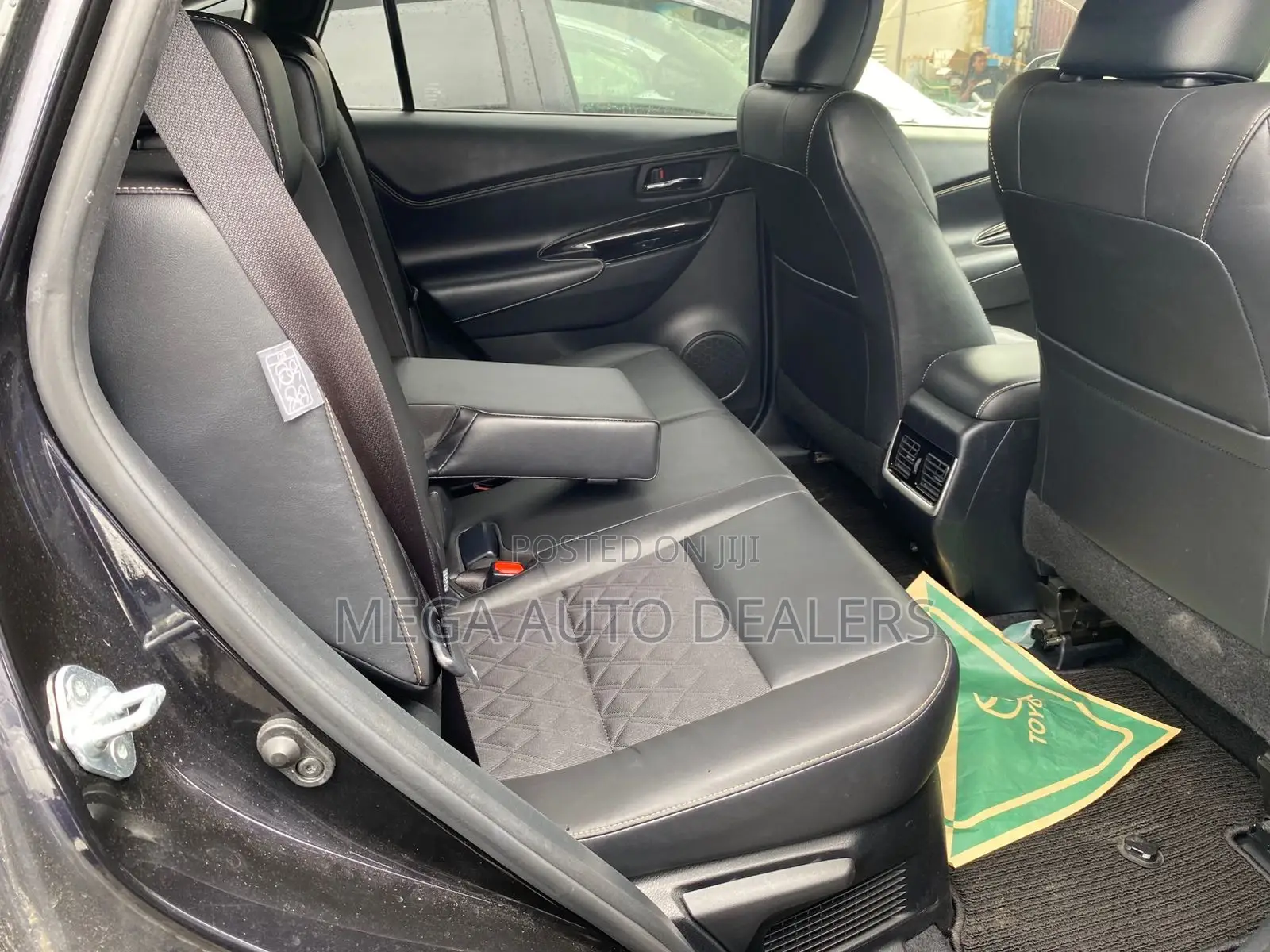 Toyota Harrier 2018 Black