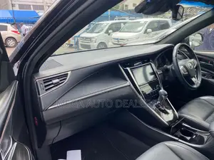 Toyota Harrier 2018 Black