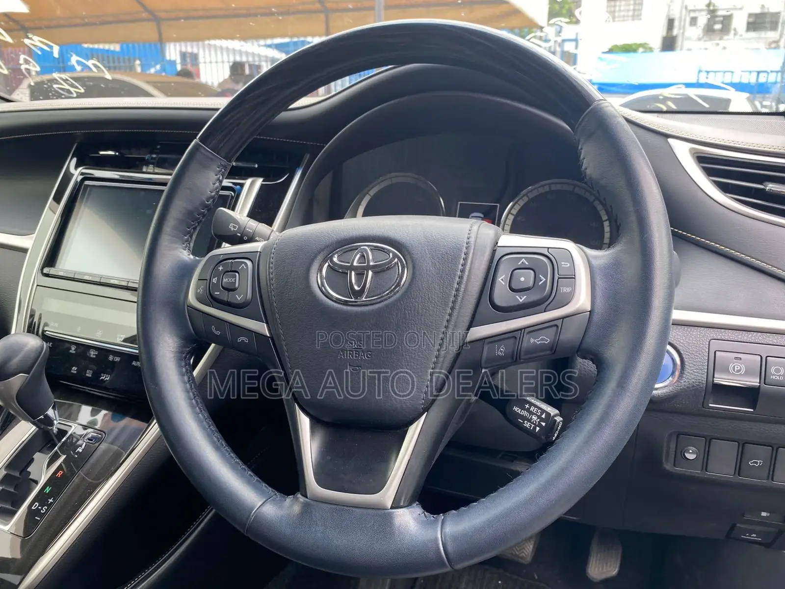 Toyota Harrier 2018 Black