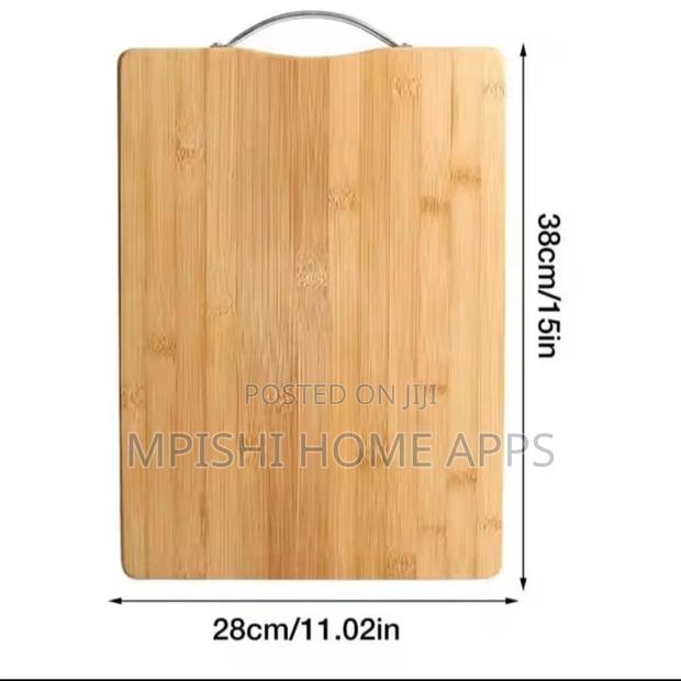 Double Sided Wood Chopping Board - thumbnail 4