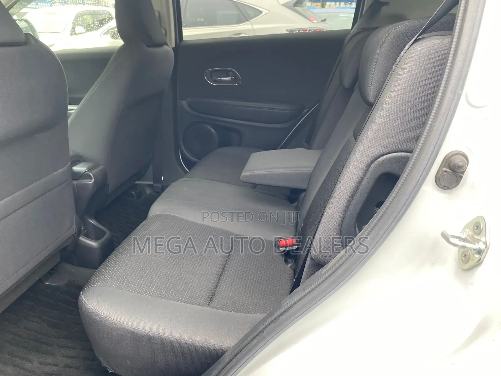 Honda Vezel 2019 White